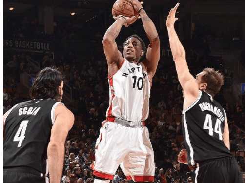 他的年龄和 他的年龄和